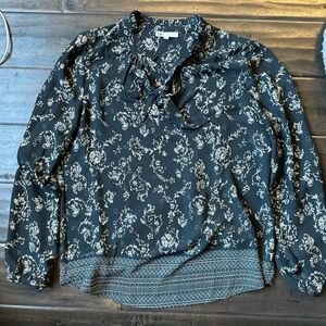 DR2 Floral Black and Cream Women's Top with tie front